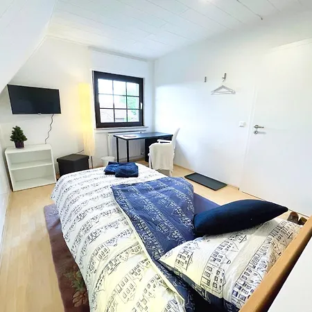 Monteurwohnung Korte, Teams, 4 Einzelzimmer, 2 Doppelzimmer 2024 Renoviert, Smart Tv, Garten, 3 Baeder Apartman