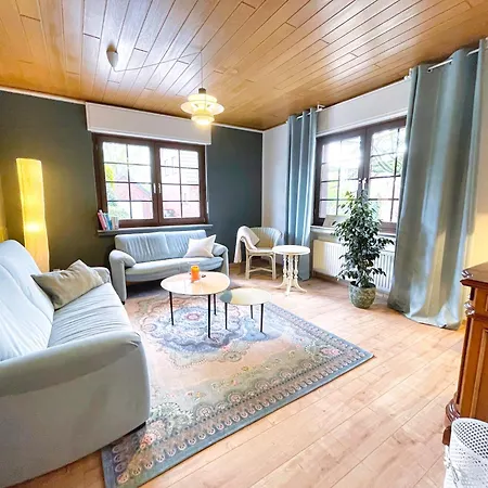 Monteurwohnung Korte, Teams, 4 Einzelzimmer, 2 Doppelzimmer 2024 Renoviert, Smart Tv, Garten, 3 Baeder Appartamento *