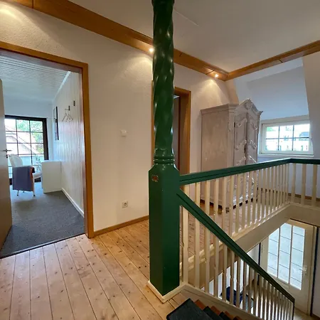 Apartman Monteurwohnung Korte, Teams, 4 Einzelzimmer, 2 Doppelzimmer 2024 Renoviert, Smart Tv, Garten, 3 Baeder *