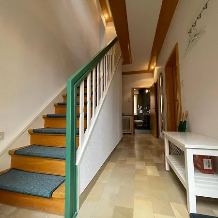 Monteurwohnung Korte, Teams, 4 Einzelzimmer, 2 Doppelzimmer 2024 Renoviert, Smart Tv, Garten, 3 Baeder Apartman Ibbenbüren