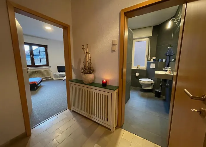 Appartement Monteurwohnung Korte, Teams, 4 Einzelzimmer, 2 Doppelzimmer 2024 Renoviert, Smart Tv, Garten, 3 Baeder